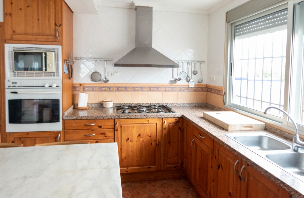 Resale - Villa - Guardamar del Segura