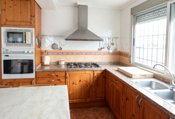 Resale - Villa - Guardamar del Segura