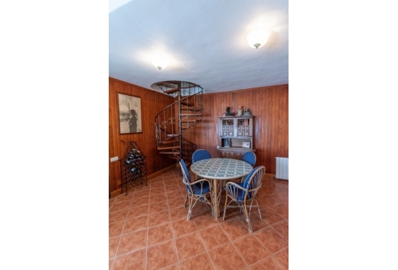 Resale - Villa - Guardamar del Segura