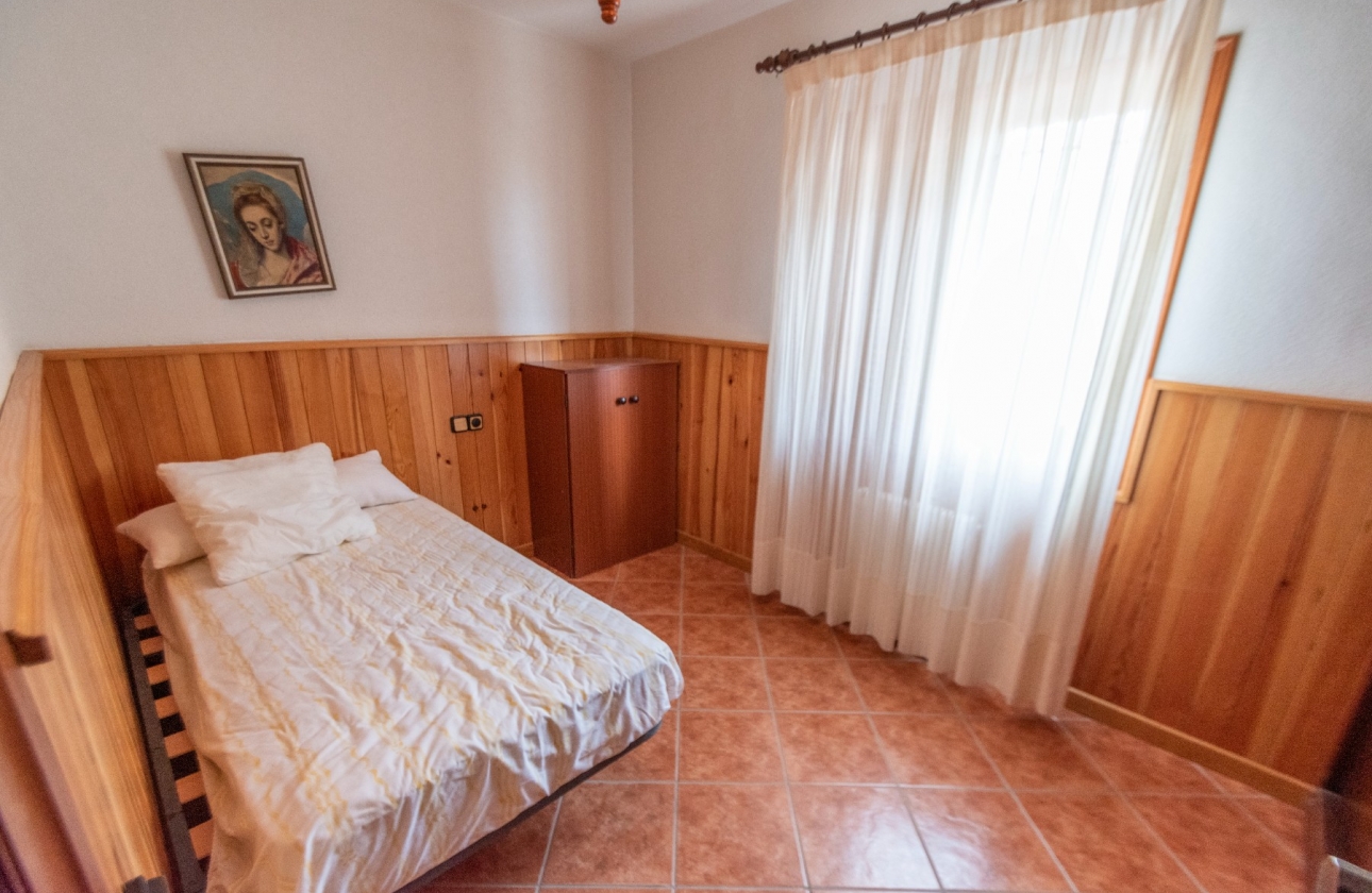 Resale - Villa - Guardamar del Segura