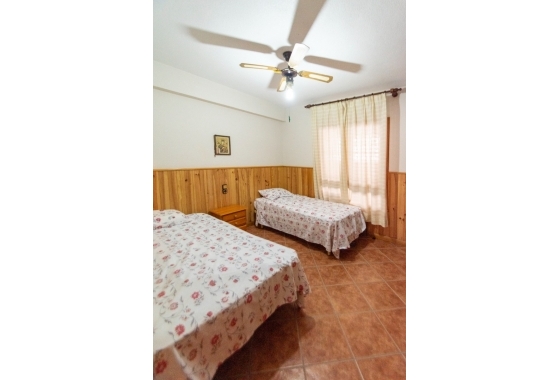 Resale - Villa - Guardamar del Segura