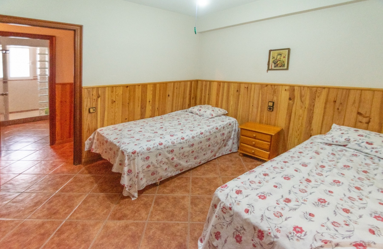 Resale - Villa - Guardamar del Segura