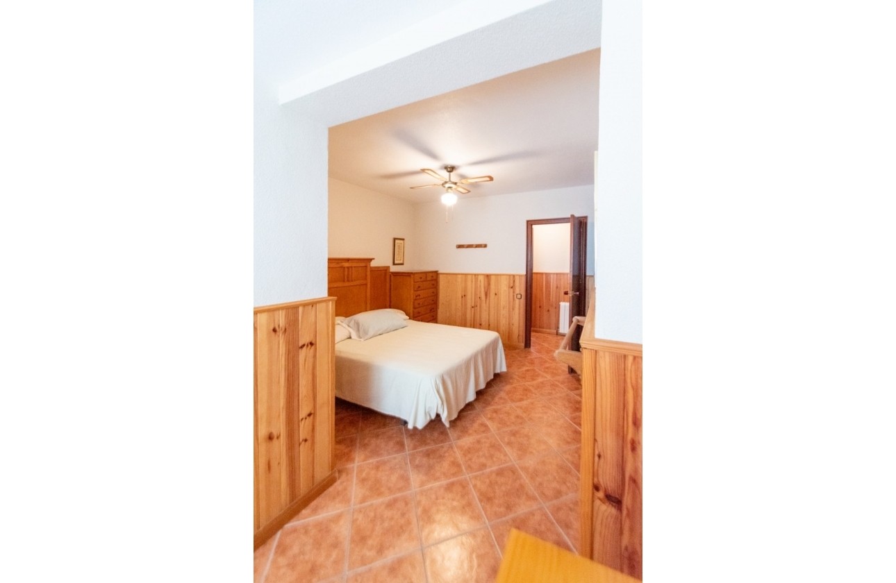 Resale - Villa - Guardamar del Segura