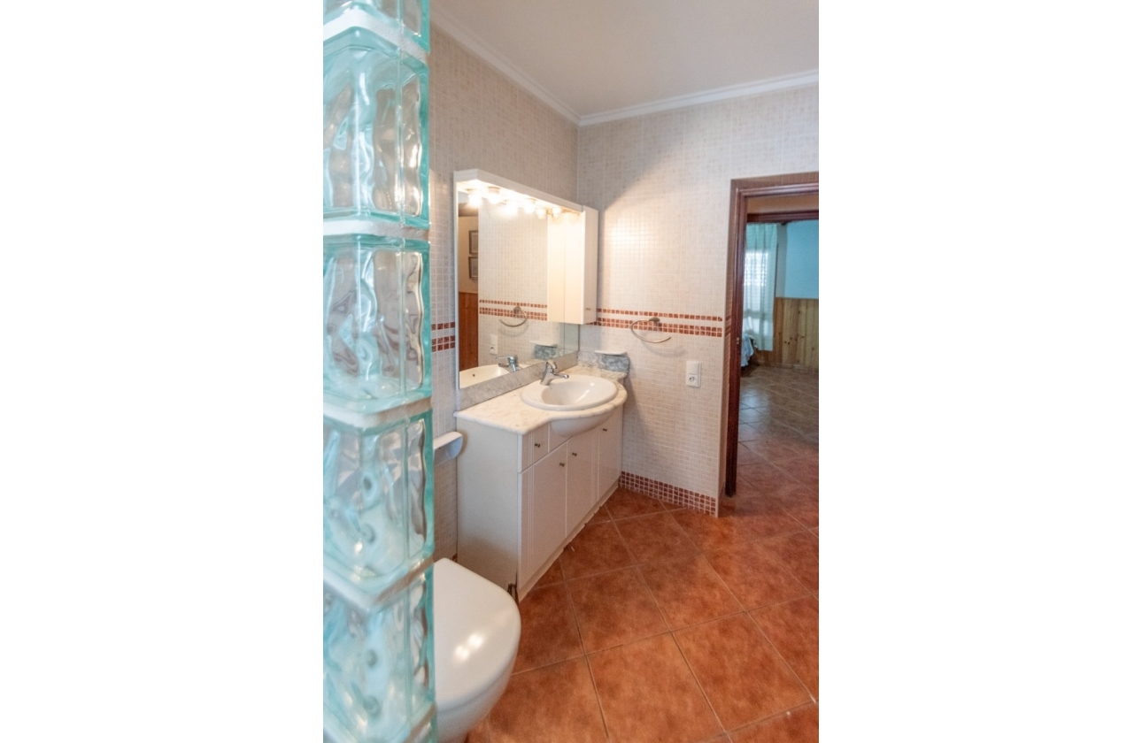 Resale - Villa - Guardamar del Segura