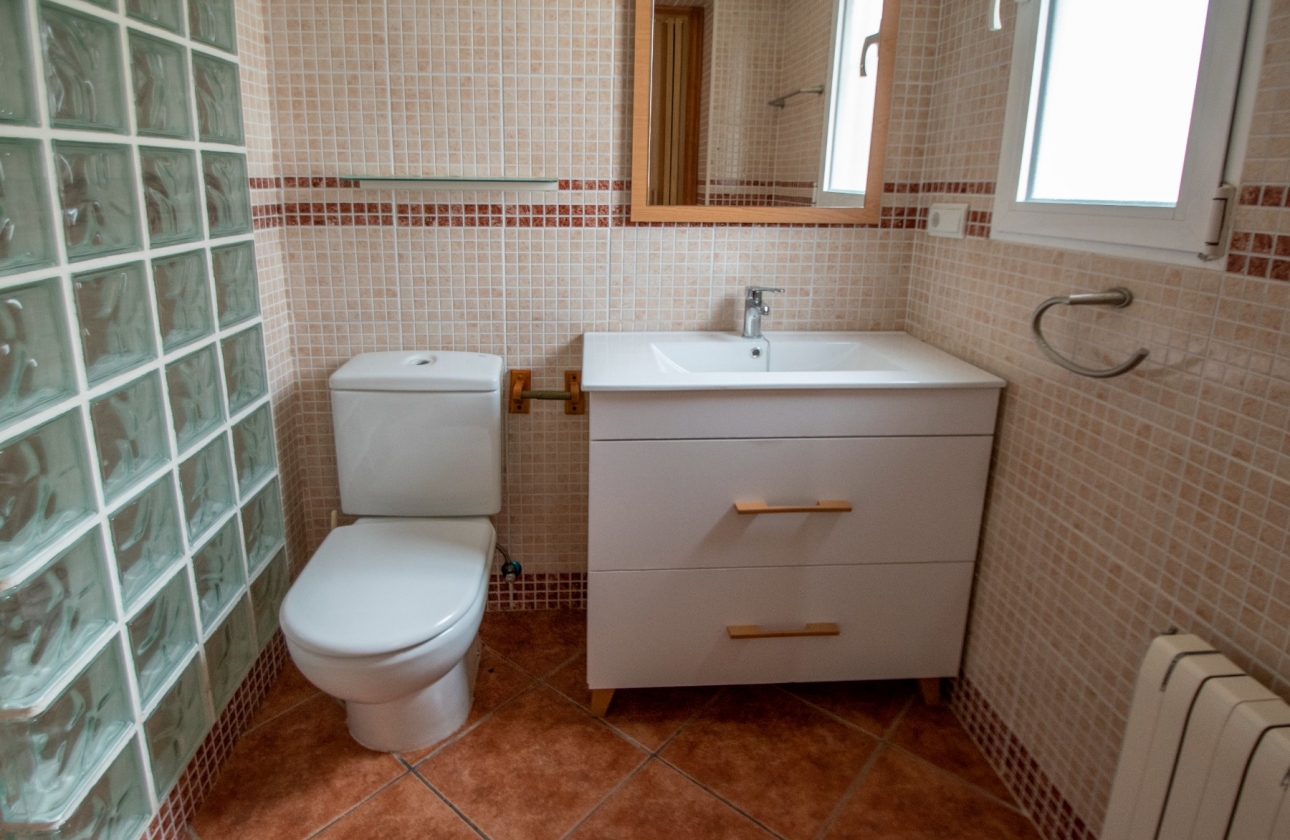 Resale - Villa - Guardamar del Segura