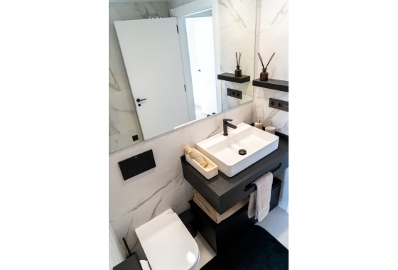 Resale - Apartment / flat - Orihuela Costa - La Zenia