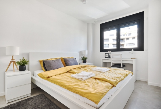 Resale - Apartment / flat - Orihuela Costa - Dehesa de campoamor