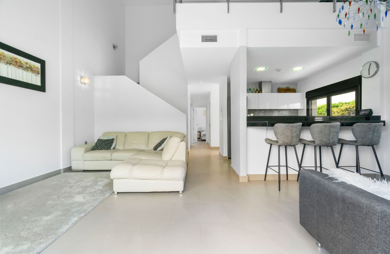 Resale - Villa - Villamartin - Los Dolses