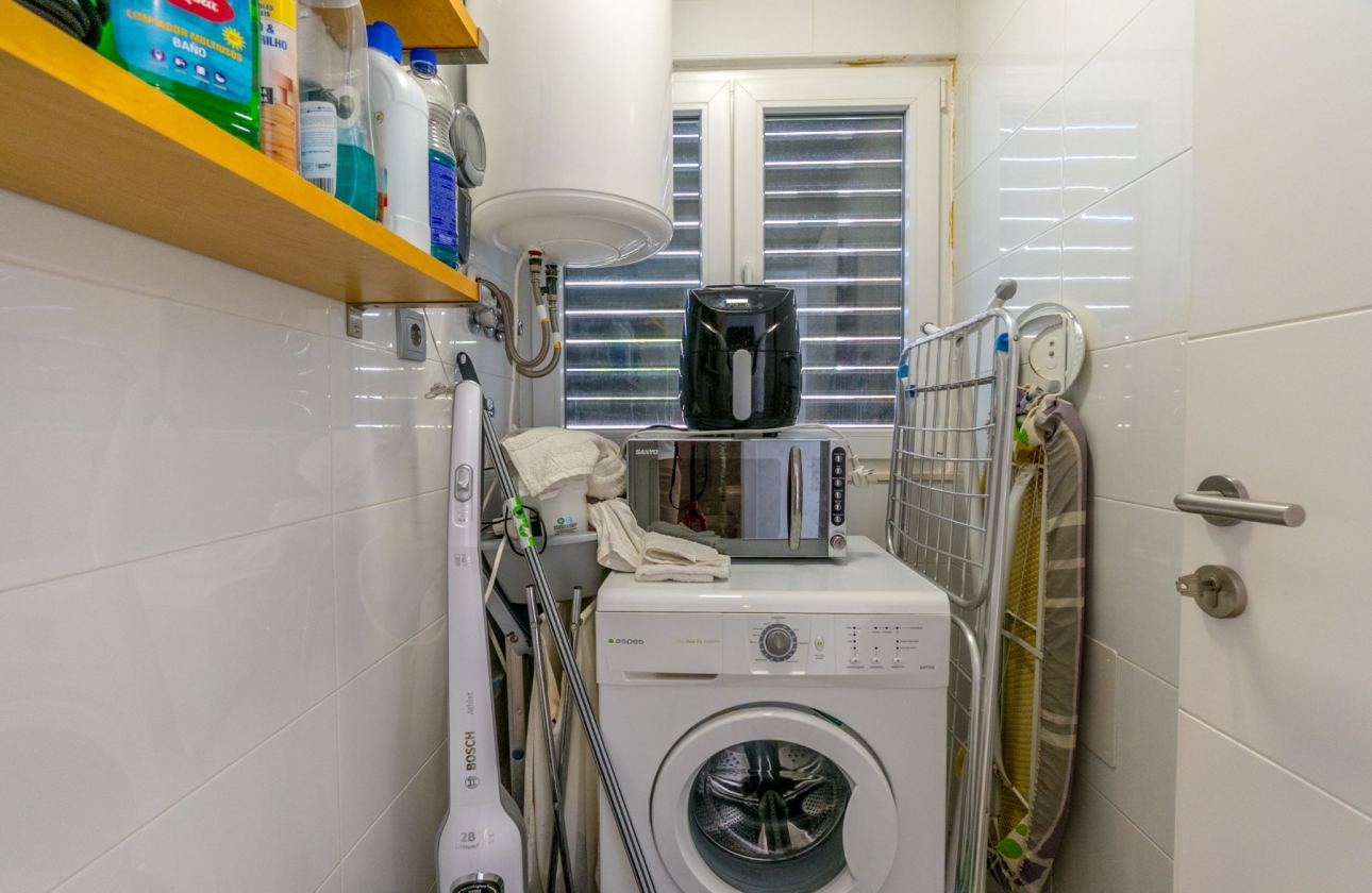 Resale - Villa - Villamartin - Los Dolses