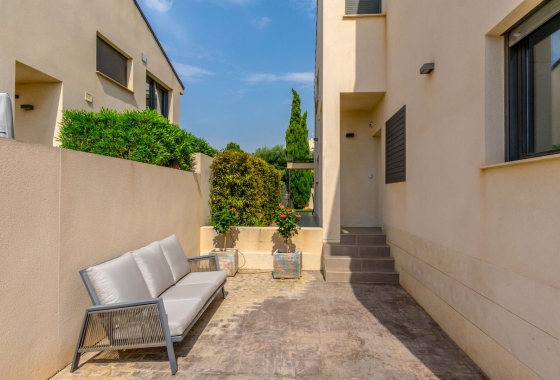 Resale - Villa - Villamartin - Los Dolses