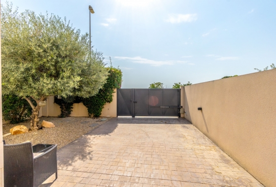Resale - Villa - Villamartin - Los Dolses