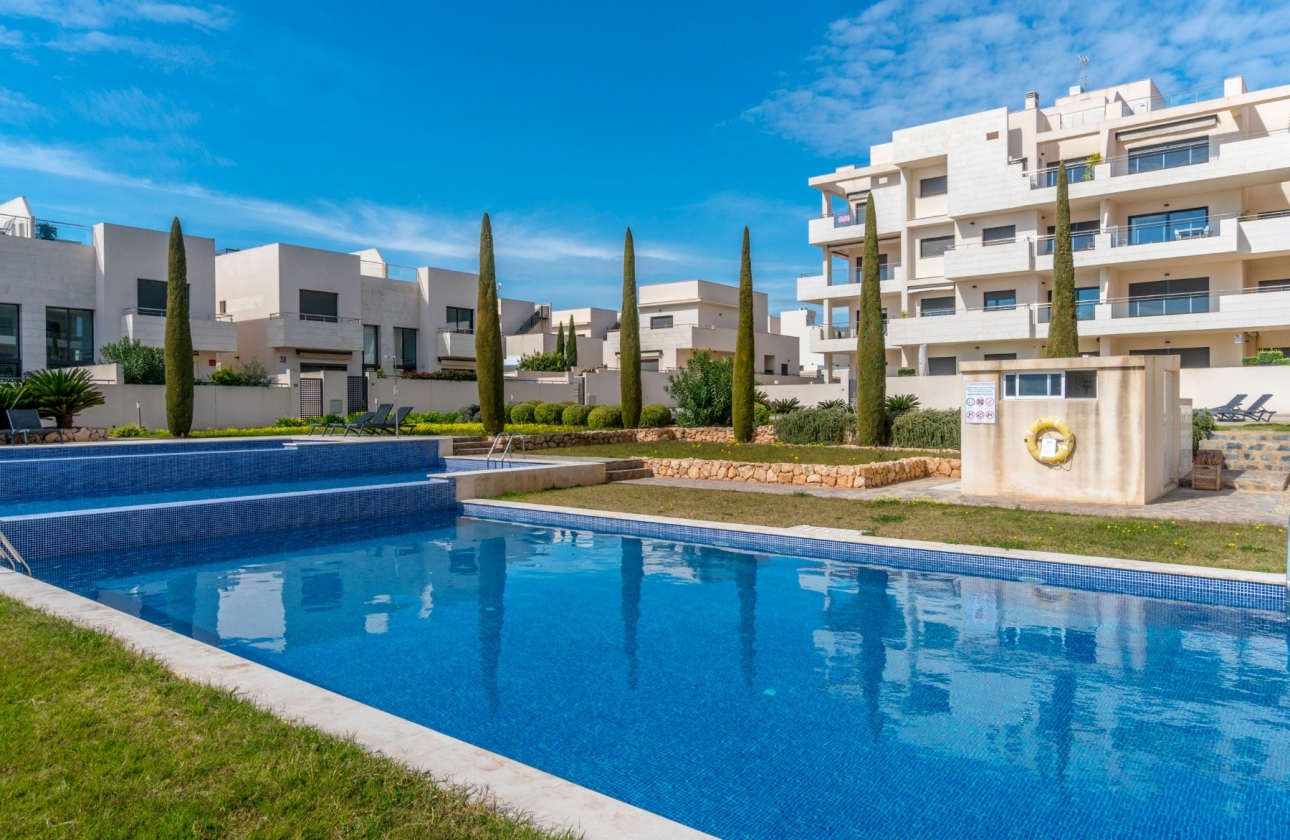 Resale - Villa - Villamartin - Los Dolses