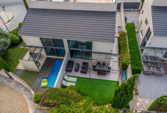 Resale - Villa - Villamartin - Los Dolses