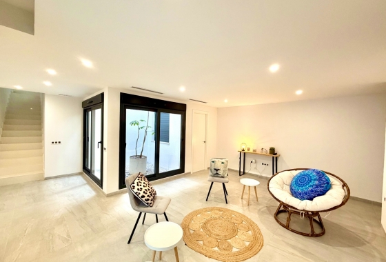 Reventa - Villa - San Miguel de Salinas