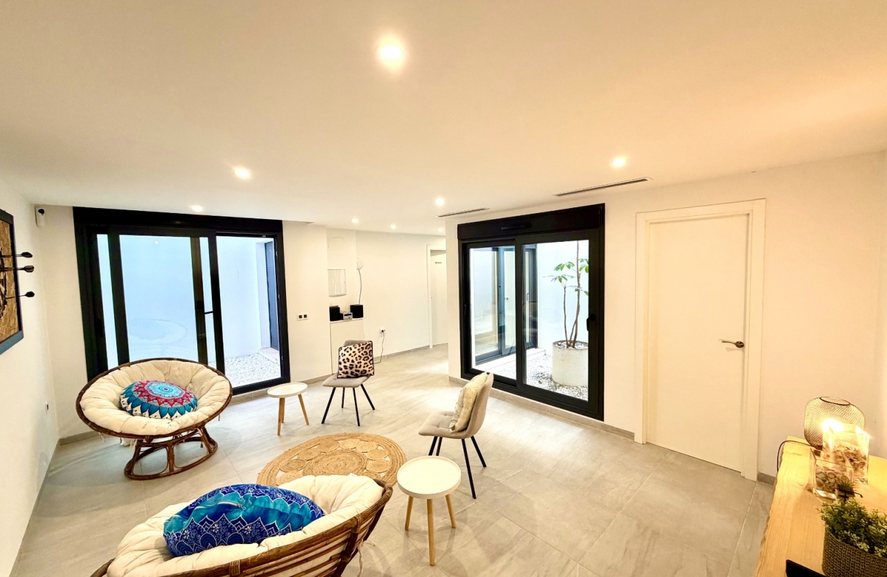 Reventa - Villa - San Miguel de Salinas