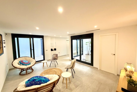 Reventa - Villa - San Miguel de Salinas