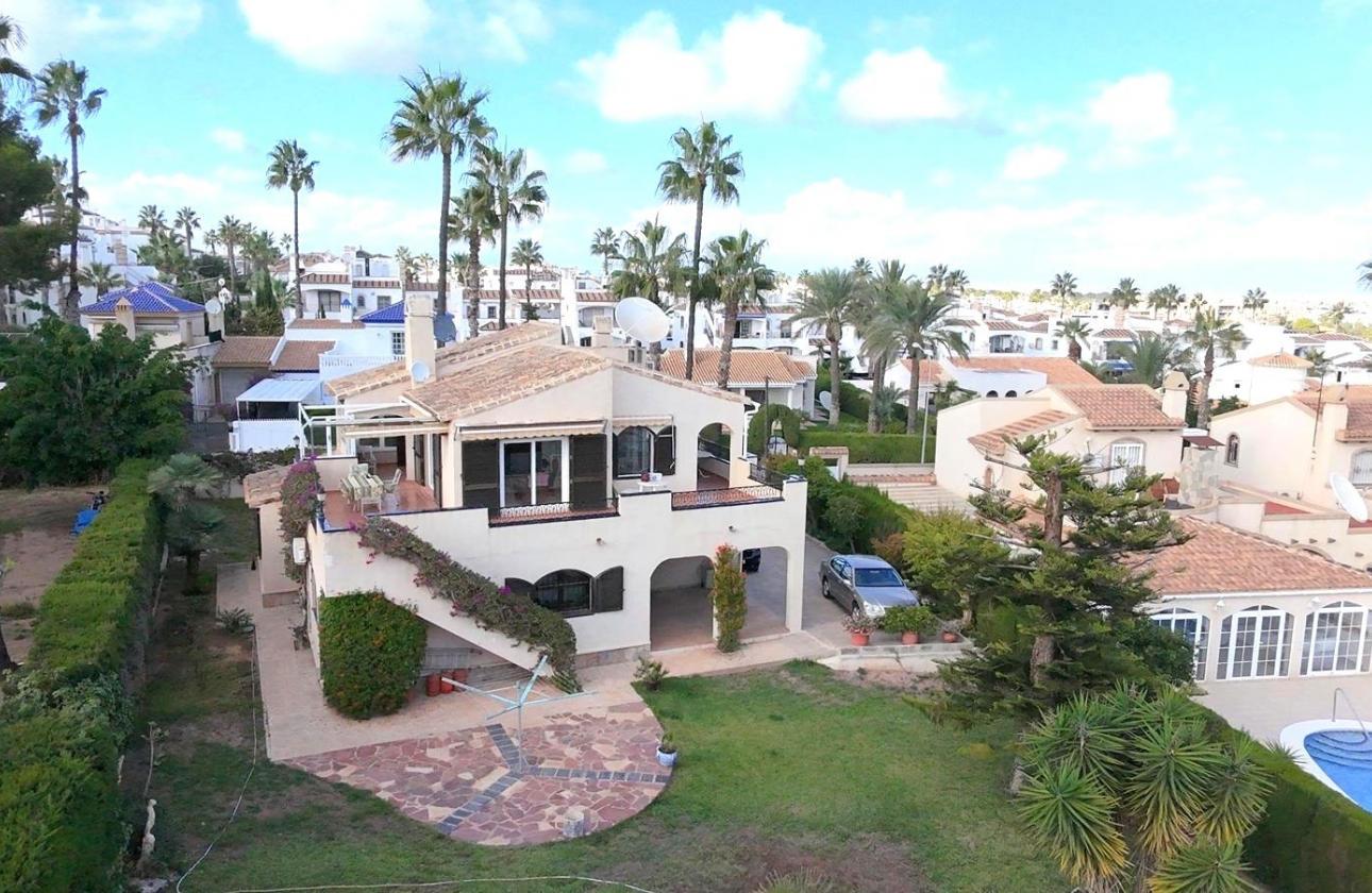 Revente - Villa - Villamartin