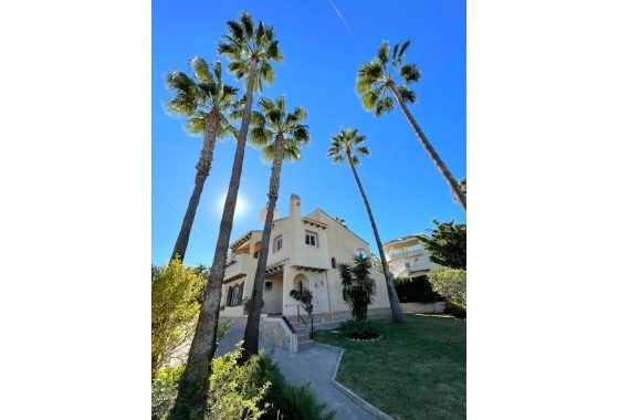 Revente - Villa - Villamartin