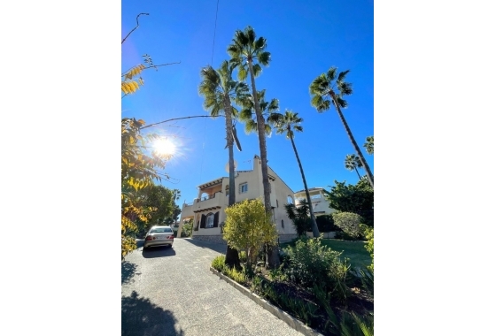 Revente - Villa - Villamartin