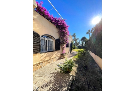 Revente - Villa - Villamartin