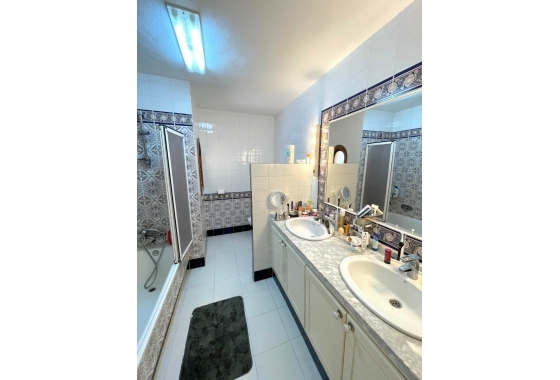 Revente - Villa - Villamartin