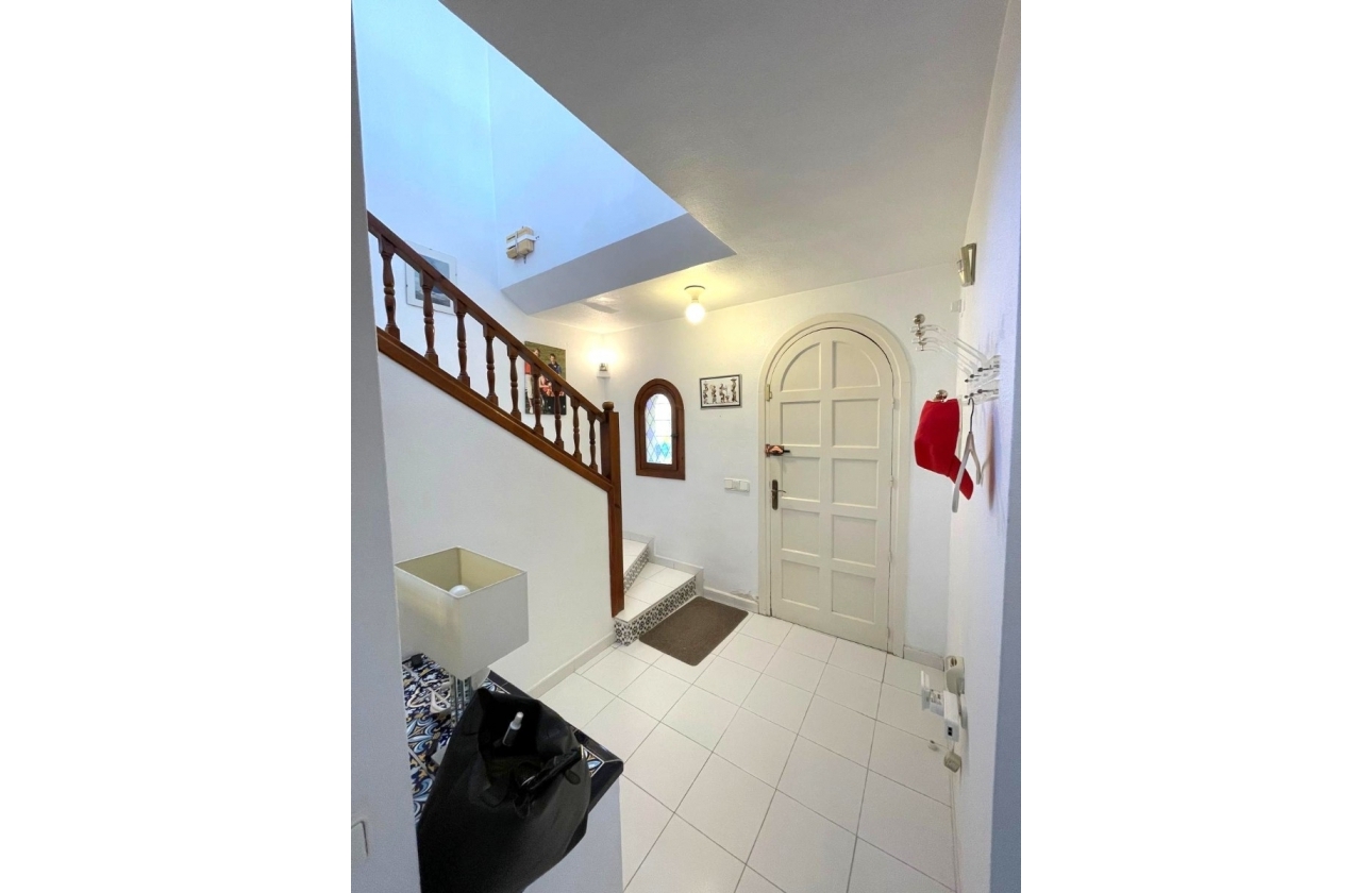 Revente - Villa - Villamartin