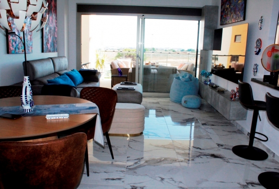 Resale - Apartment / flat - Orihuela Costa - Villamartín