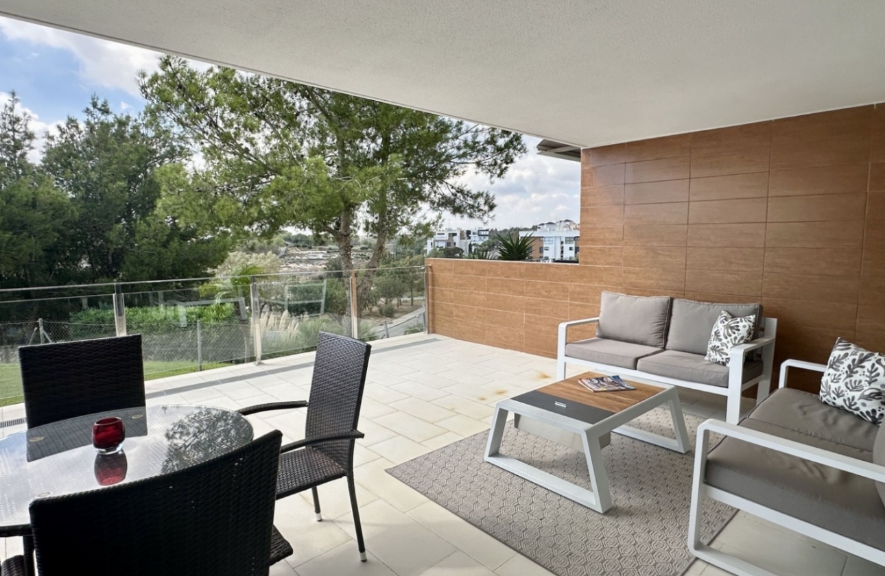 Resale - Apartment / flat - Orihuela Costa - Villamartín