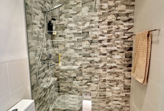 Resale - Apartment / flat - Orihuela Costa - Villamartín