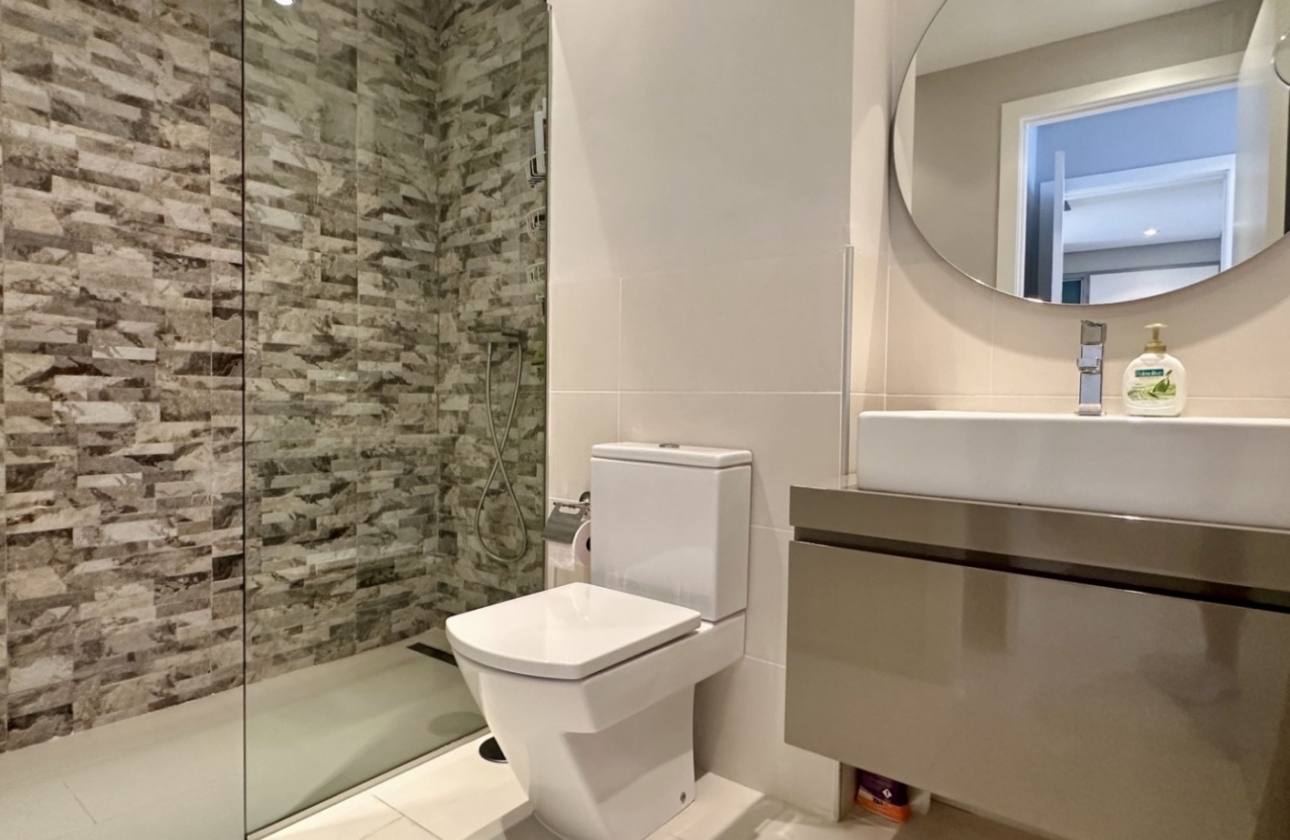 Resale - Apartment / flat - Orihuela Costa - Villamartín