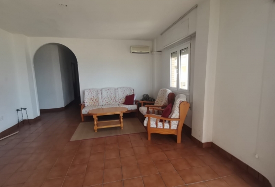 Resale - Apartment / flat - Torrevieja - La Mata