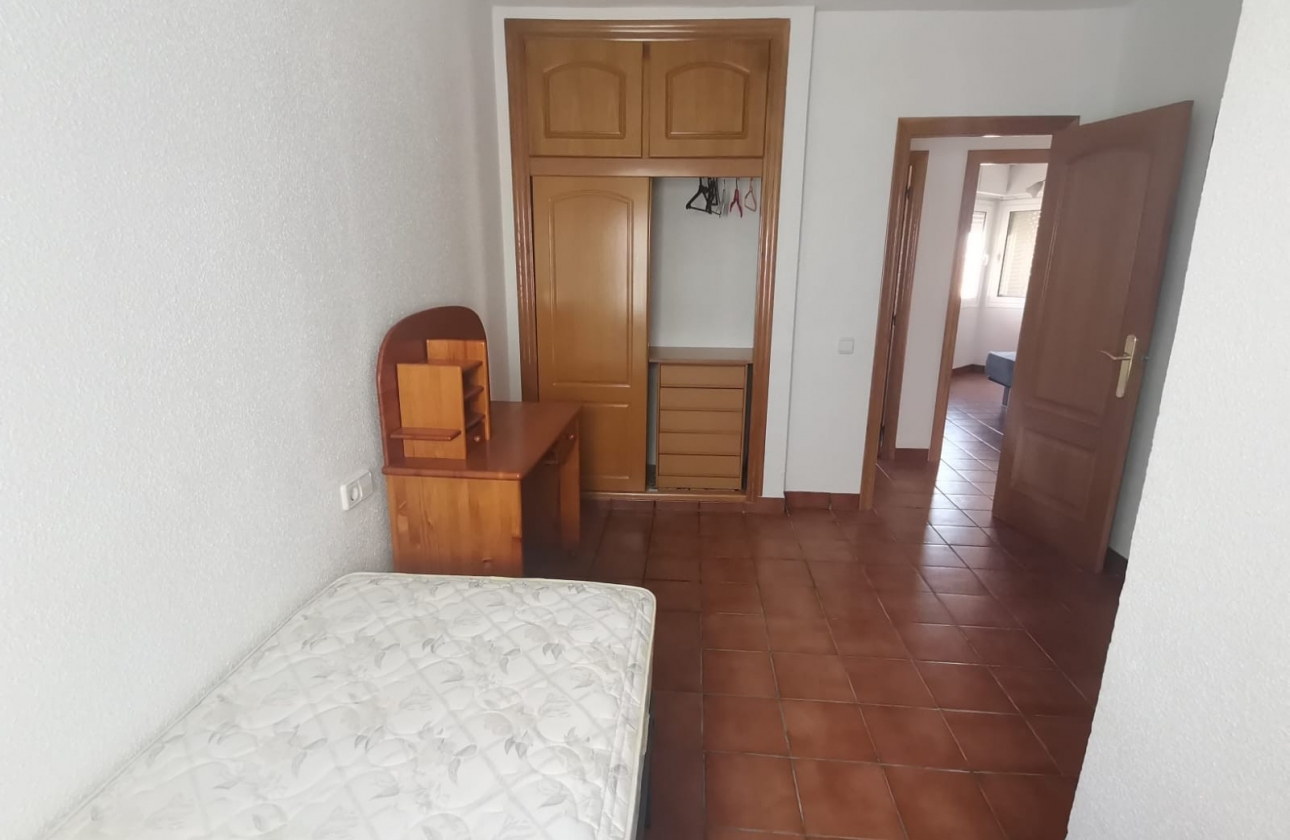Resale - Apartment / flat - Torrevieja - La Mata