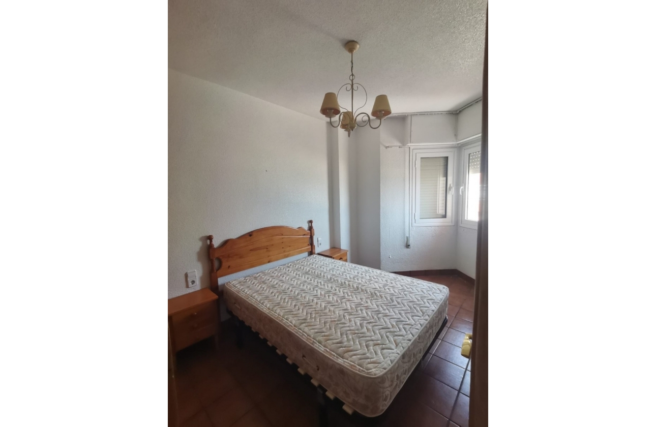 Resale - Apartment / flat - Torrevieja - La Mata
