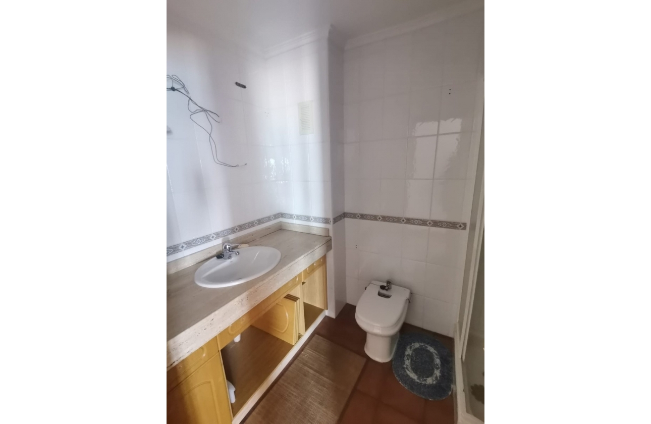 Resale - Apartment / flat - Torrevieja - La Mata