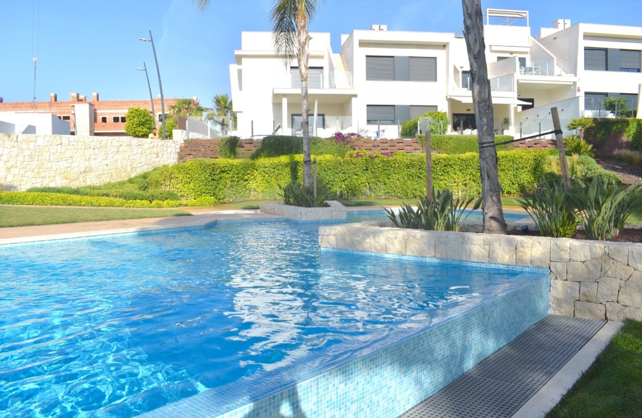 Resale - Apartment / flat - Pilar de la Horadada - Lo Romero Golf