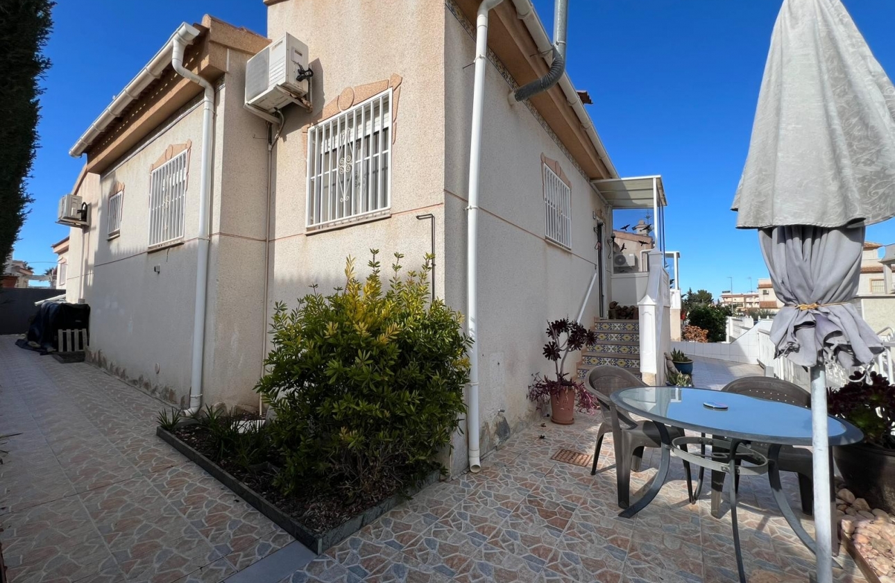 Resale - Villa - Algorfa - La finca Golf