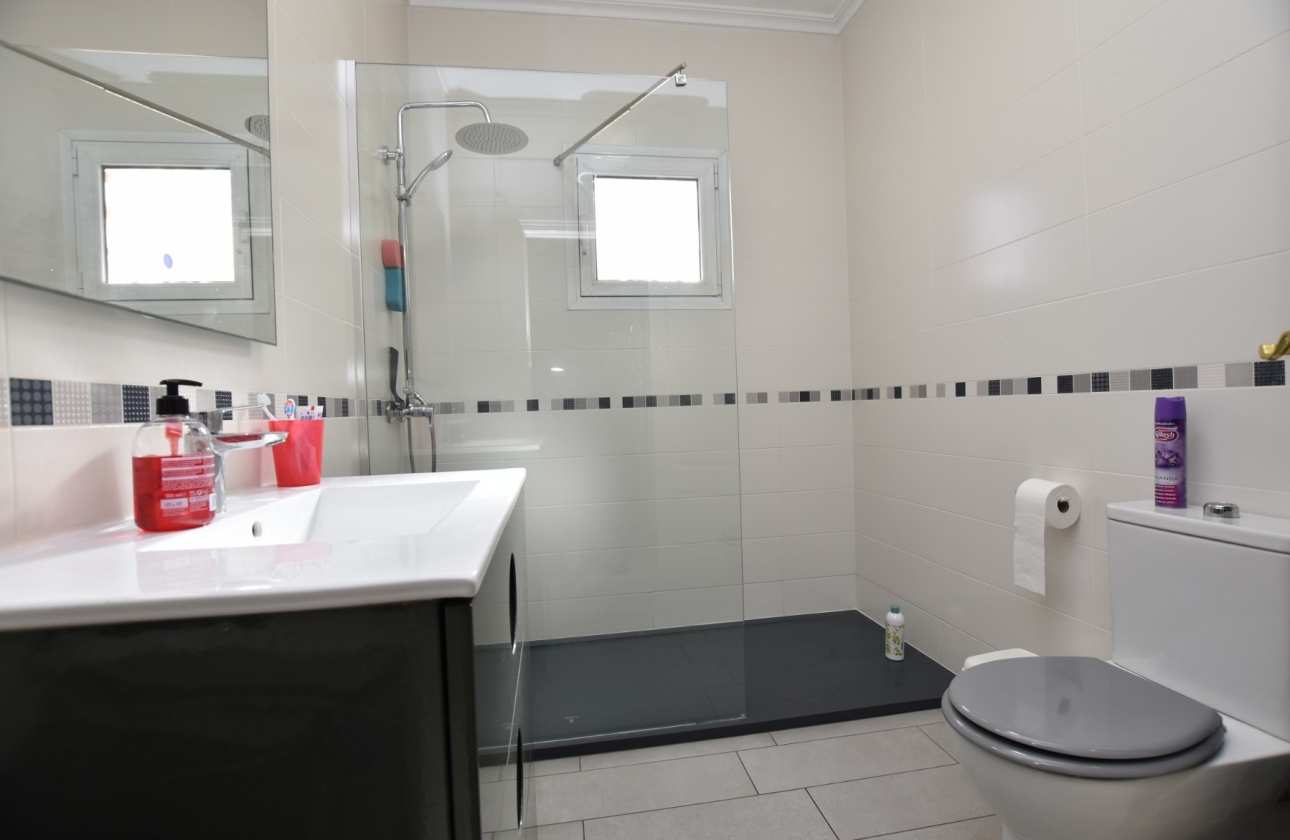 Resale - Villa - Algorfa - La finca Golf