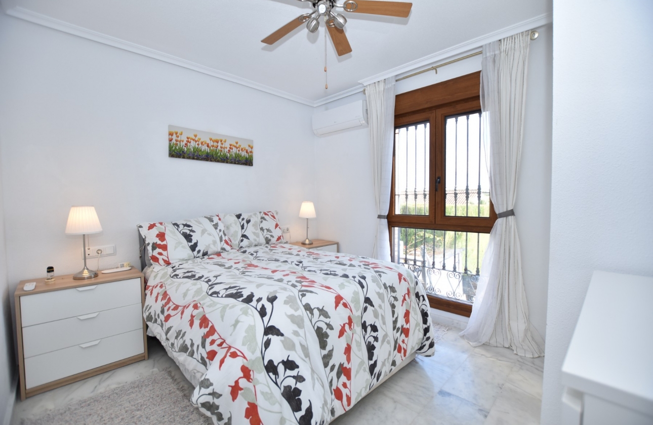 Resale - House - Algorfa - La finca Golf