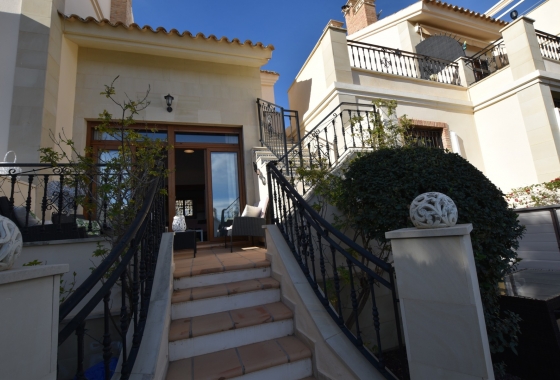Resale - House - Algorfa - La finca Golf