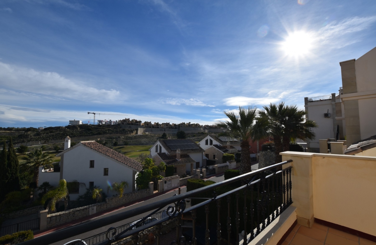 Resale - House - Algorfa - La finca Golf