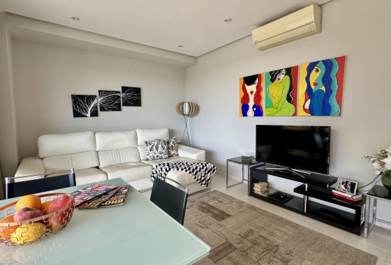 Resale - Apartment / flat - Orihuela Costa - Villamartín