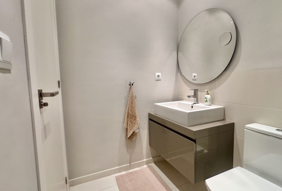 Resale - Apartment / flat - Orihuela Costa - Villamartín