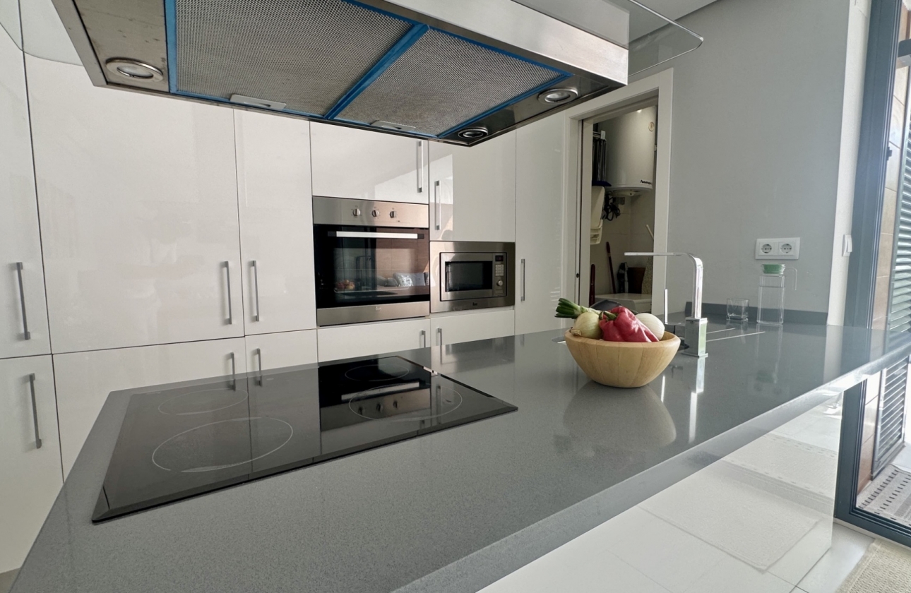 Resale - Apartment / flat - Orihuela Costa - Villamartín