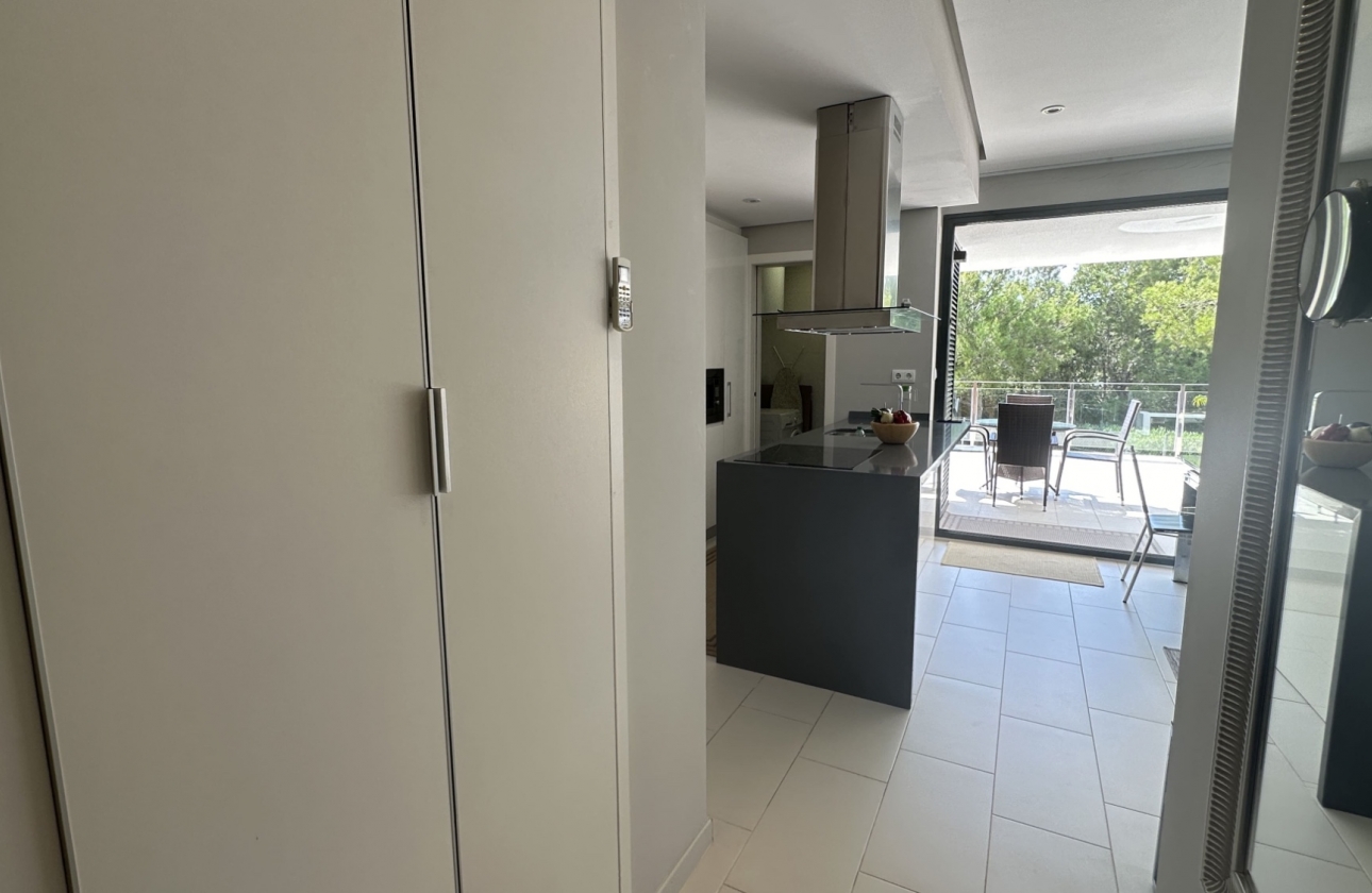 Resale - Apartment / flat - Orihuela Costa - Villamartín