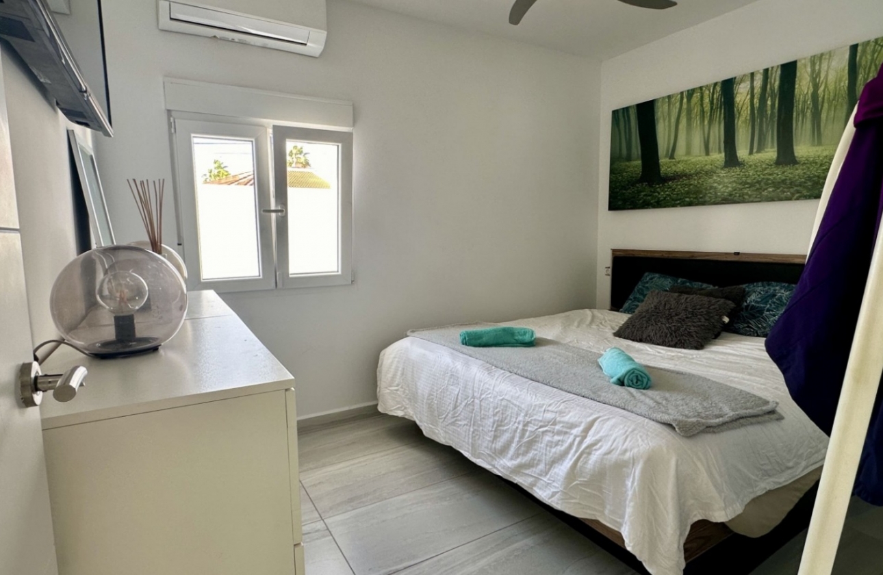 Resale - Villa - Rojales - Ciudad Quesada