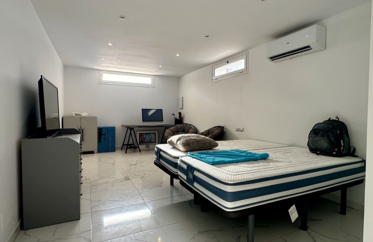 Resale - Villa - Rojales - Ciudad Quesada