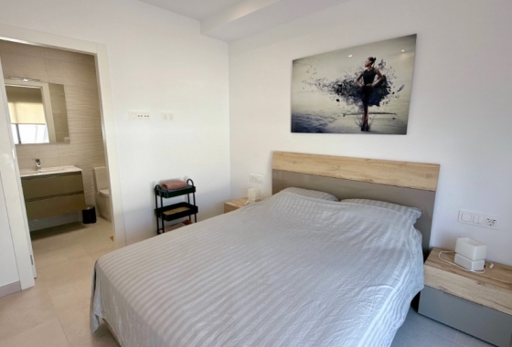 Resale - Apartment / flat - Pilar de la Horadada - Pilar de la Horadada ciudad