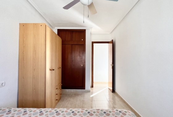 Resale - House - Torrevieja - La Siesta - El Salado -  Torreta