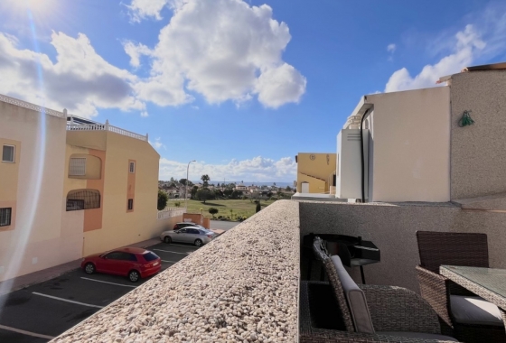 Resale - House - Torrevieja - La Siesta - El Salado -  Torreta