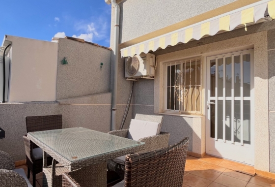 Resale - House - Torrevieja - La Siesta - El Salado -  Torreta